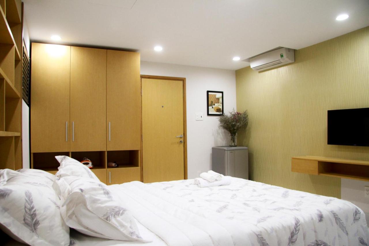 Отель Reddoorz @ Nguyen Dinh Chieu Street Хошимин Экстерьер фото